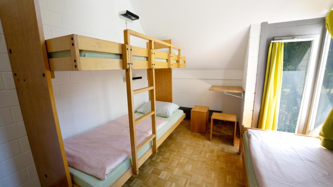 Hostel Youth *